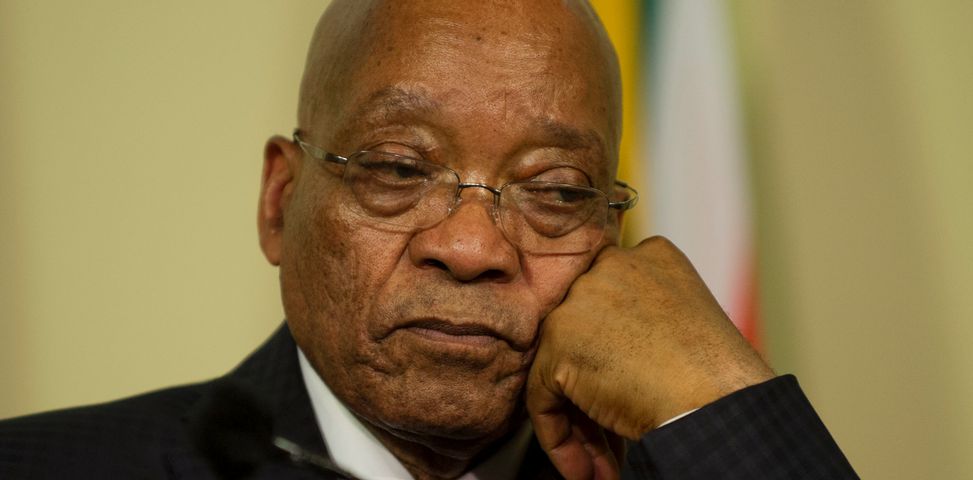 Güney Afrika'da Zuma'ya Karşı Hareket...